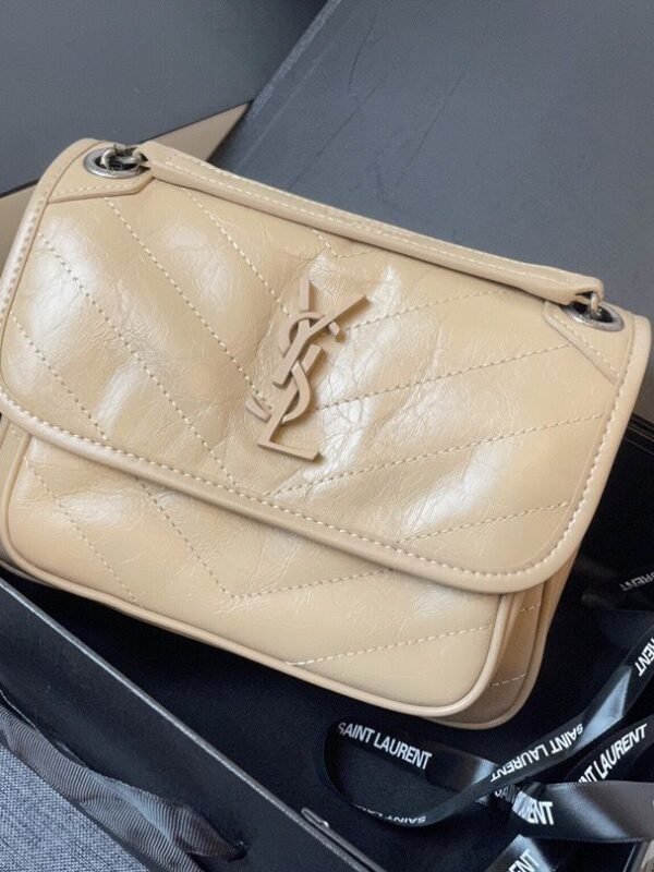 Sac Yves Saint Laurent (✅)