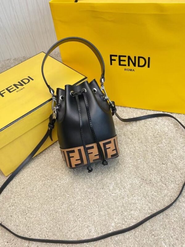 Sac fendi (✅)