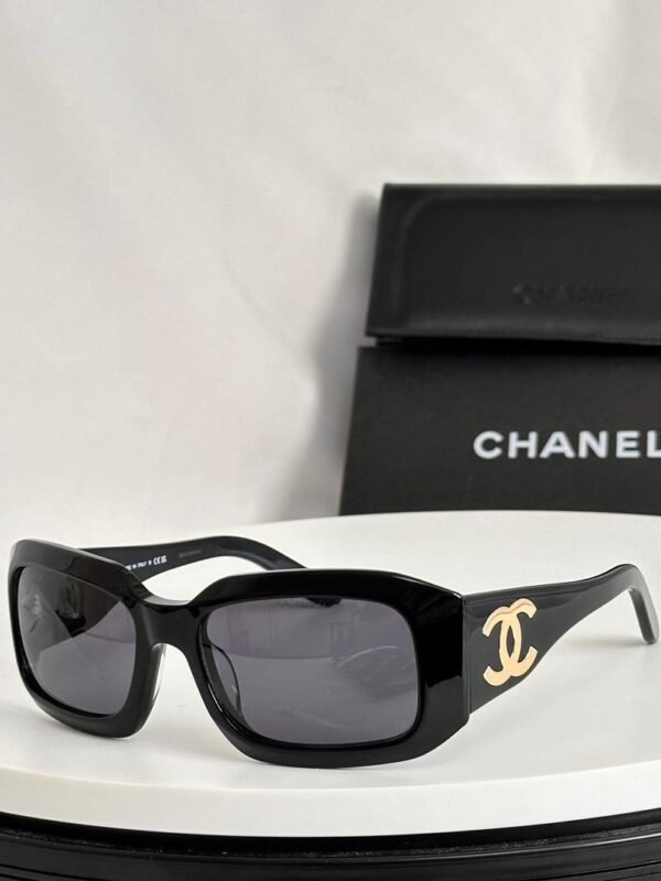 Lunette Chanel