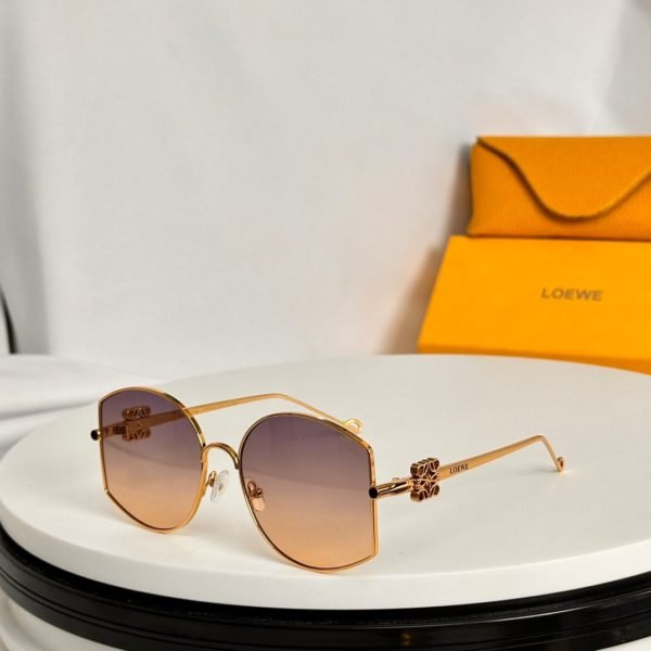 Lunette Loewe – Image 5