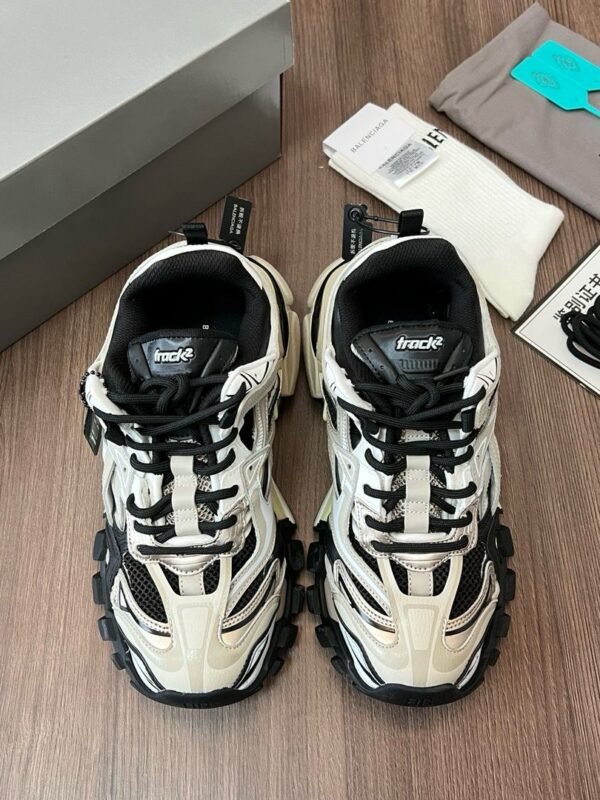 Balanciaga Track 2
