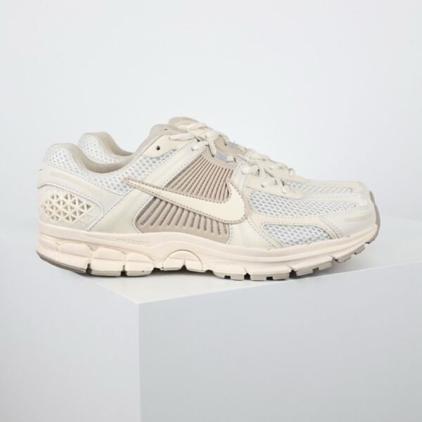 Basket Nike Vomero 5 – Image 2