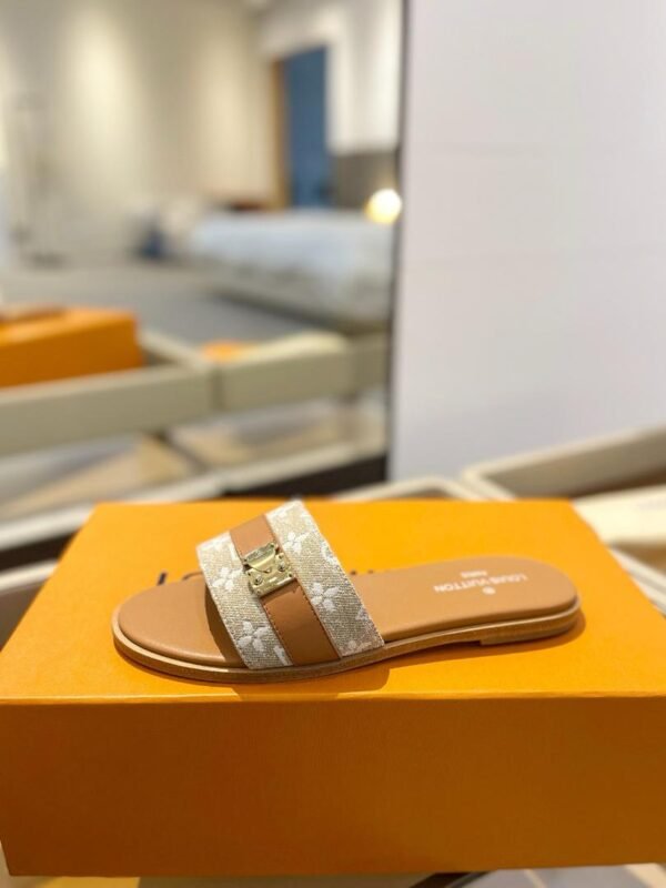 Claquette Louis Vuitton – Image 10