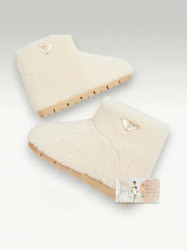 Chaussure d'hiver Prada