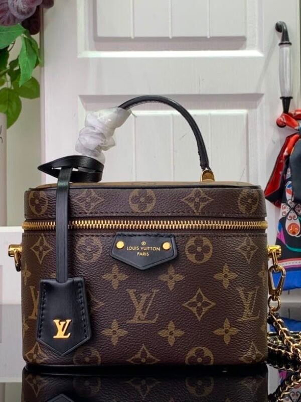 Vanity Louis Vuitton